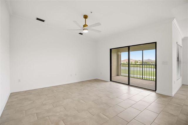 5695 PALMER CIRCLE 203, Bradenton, FL 34211