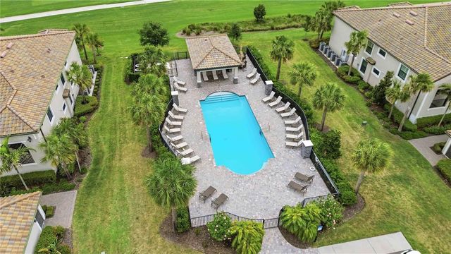 5695 PALMER CIRCLE 203, Bradenton, FL 34211