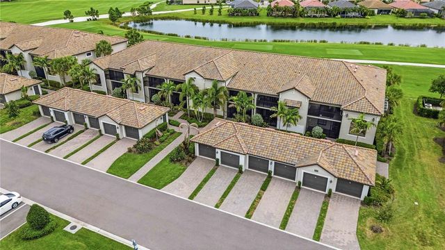 5695 PALMER CIRCLE 203, Bradenton, FL 34211