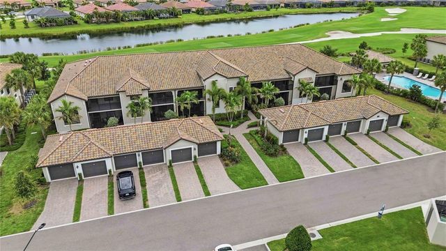 5695 PALMER CIRCLE 203, Bradenton, FL 34211