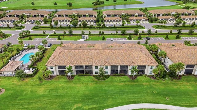 5695 PALMER CIRCLE 203, Bradenton, FL 34211