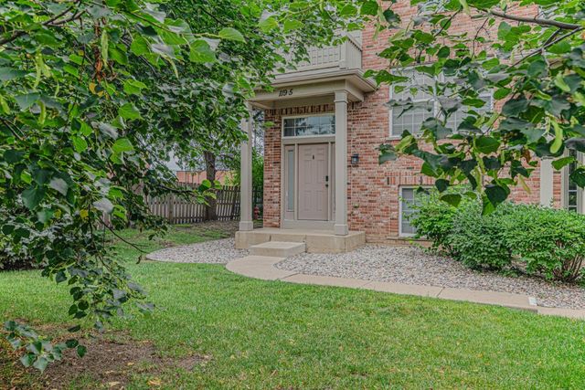 119 Blackhawk Court 5, Wood Dale, IL 60191