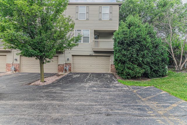 119 Blackhawk Court 5, Wood Dale, IL 60191