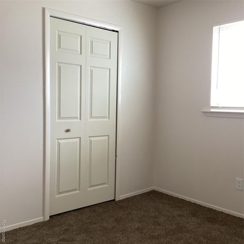 19910 Seminole, Redford Charter Township, MI 48240