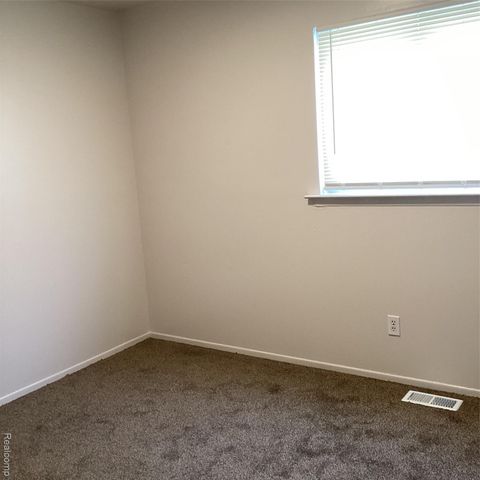 19910 Seminole, Redford Charter Township, MI 48240