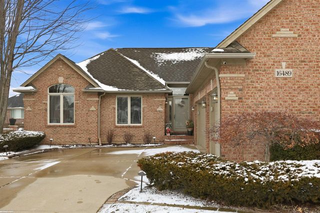 16489 Bishopsgate Drive, Macomb Twp, MI 48044