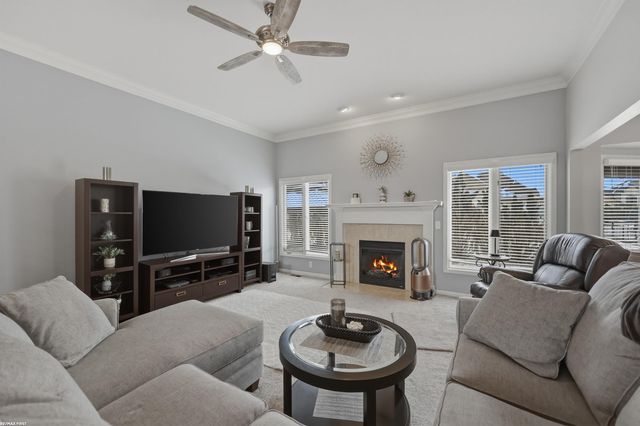 16489 Bishopsgate Drive, Macomb Twp, MI 48044