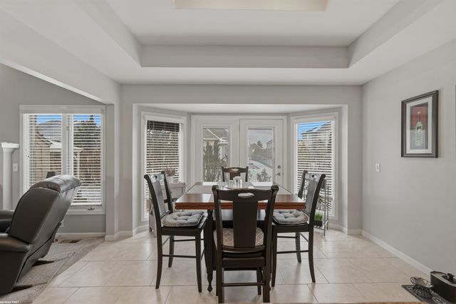 16489 Bishopsgate Drive, Macomb Twp, MI 48044