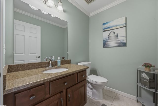 16489 Bishopsgate Drive, Macomb Twp, MI 48044