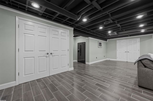 16489 Bishopsgate Drive, Macomb Twp, MI 48044