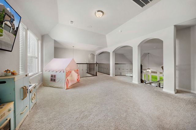 949 Gold Finch Lane, Forney, TX 75126