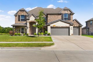 949 Gold Finch Lane, Forney, TX 75126