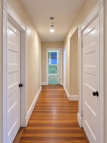 17 East Milton Rd., 1, Brookline, MA 02445