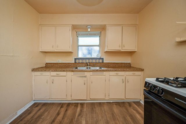 10302 Woodwind Drive, Houston, TX 77025