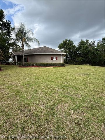 1637 Cedarbrook Street, Lake Placid, FL 33852