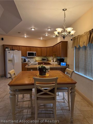 1637 Cedarbrook Street, Lake Placid, FL 33852