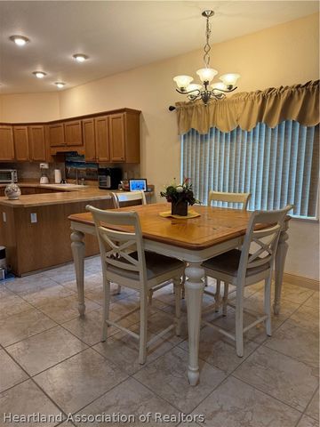 1637 Cedarbrook Street, Lake Placid, FL 33852