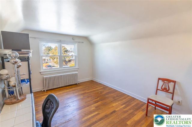 652 5th Street, Whitehall Twp, PA 18052