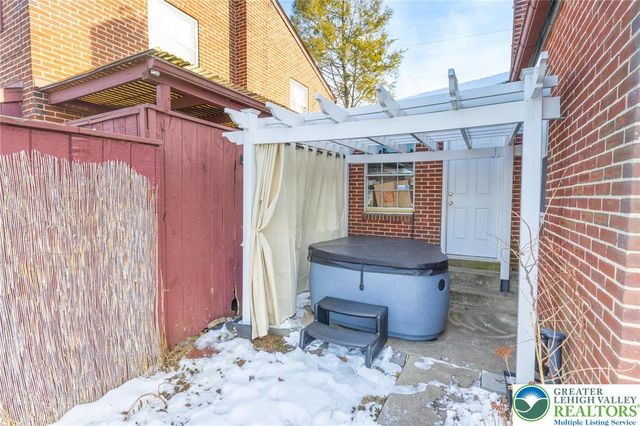 652 5th Street, Whitehall Twp, PA 18052