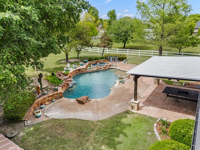 13917 Mallard Springs Drive, Haslet, TX 76052