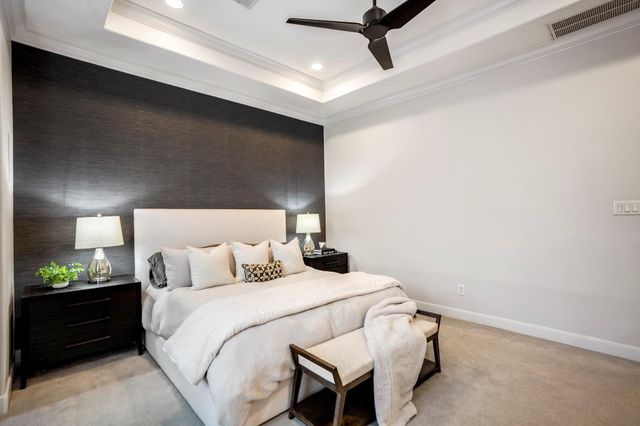 5540 Nolda Street, Houston, TX 77007