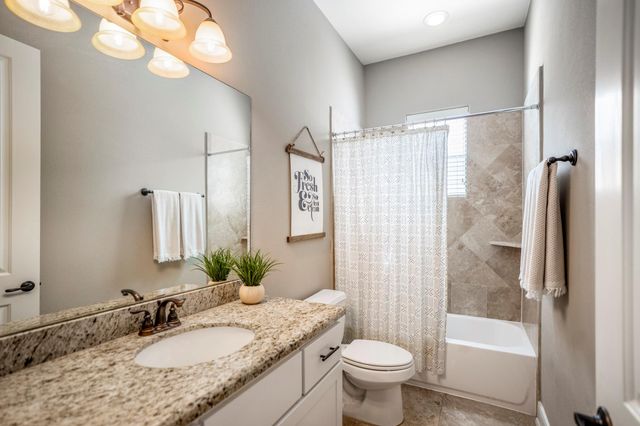 5540 Nolda Street, Houston, TX 77007