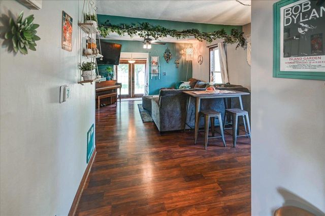 742 Hubbell Street, Marshall, WI 53559