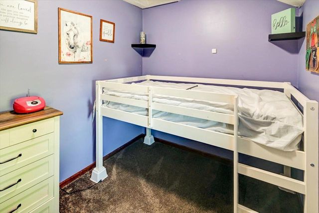 742 Hubbell Street, Marshall, WI 53559