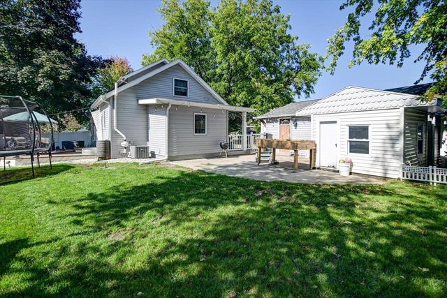 742 Hubbell Street, Marshall, WI 53559