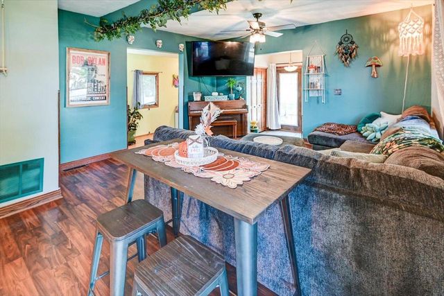 742 Hubbell Street, Marshall, WI 53559