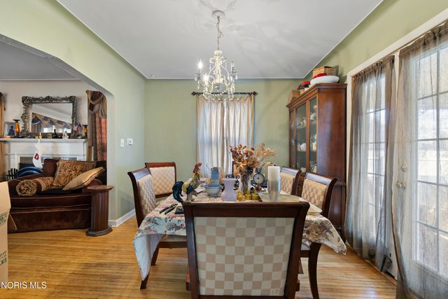 2360 Cheltenham Road, Toledo, OH 43606