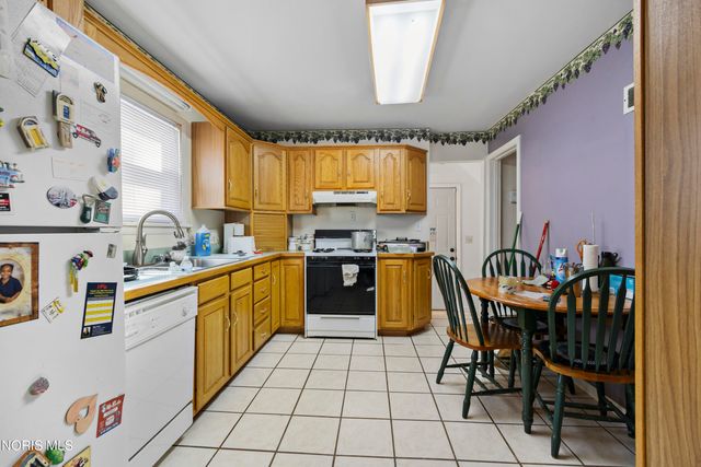 2360 Cheltenham Road, Toledo, OH 43606