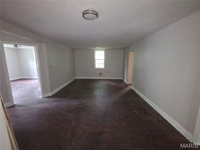 134 N Douglas Avenue, Belleville, IL 62220