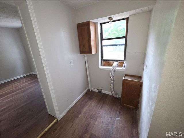 134 N Douglas Avenue, Belleville, IL 62220