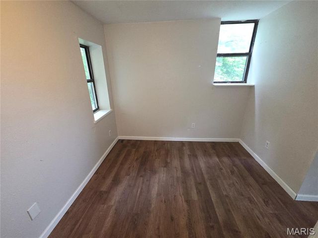 134 N Douglas Avenue, Belleville, IL 62220