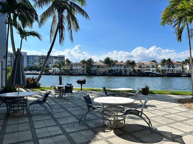 2600 S Ocean Drive S101, Hollywood, FL 33019