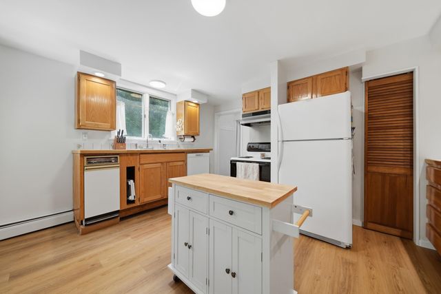 842 Portland Street, Rochester, NH 03868