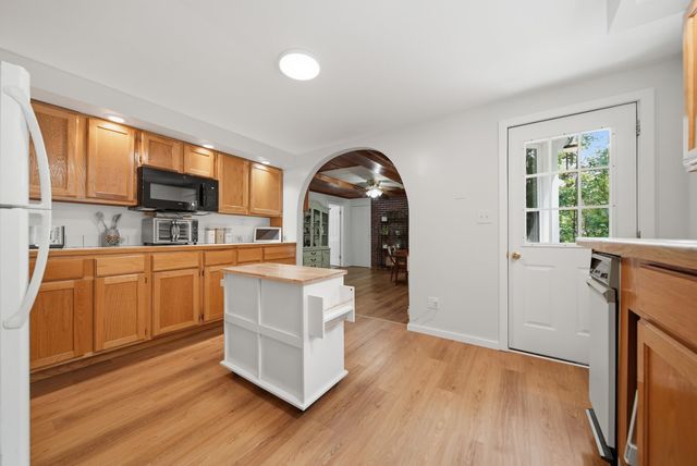 842 Portland Street, Rochester, NH 03868