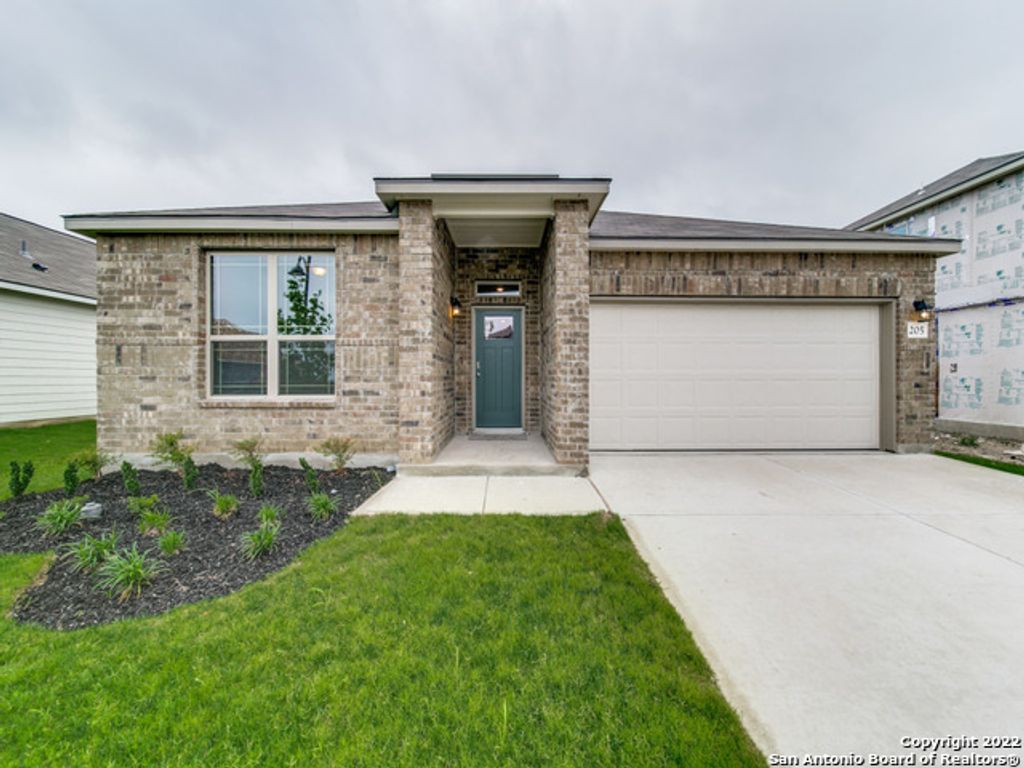 205 STAG WAY, Schertz, TX 78108