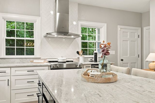 6 Morse Rd, Wayland, MA 01778