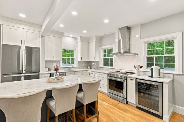 6 Morse Rd, Wayland, MA 01778