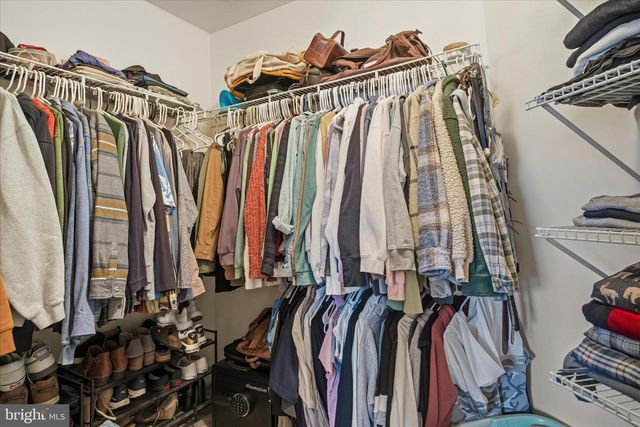 235 CEDAR RUN DR, York, PA 17404