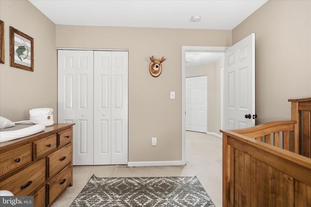 235 CEDAR RUN DR, York, PA 17404