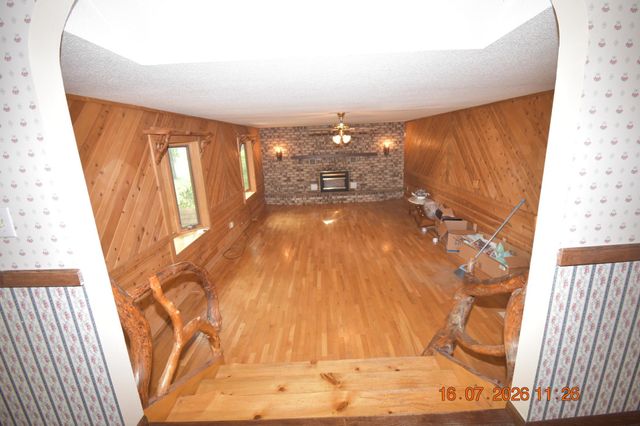 34987 Kable Avenue, North Branch, MN 55056