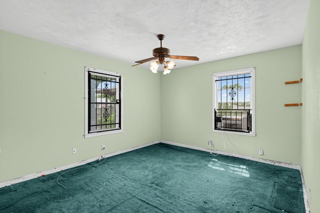 3815 Zephyr Street, Houston, TX 77021