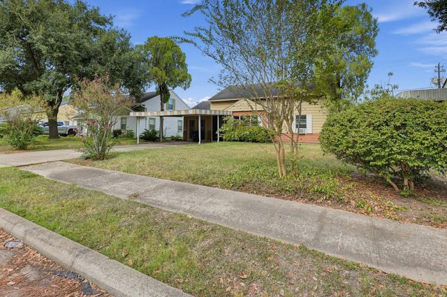 3815 Zephyr Street, Houston, TX 77021