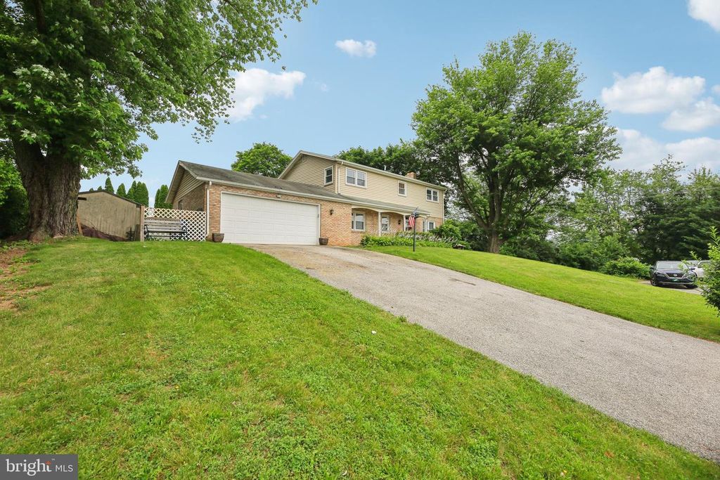118 OLD ORCHARD RD, York, PA 17403