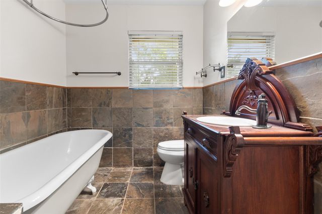 3023 Fairhope Street, Houston, TX 77025
