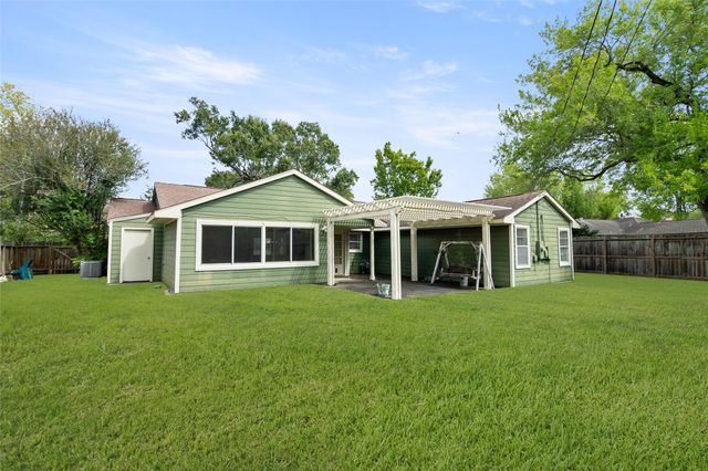 3023 Fairhope Street, Houston, TX 77025