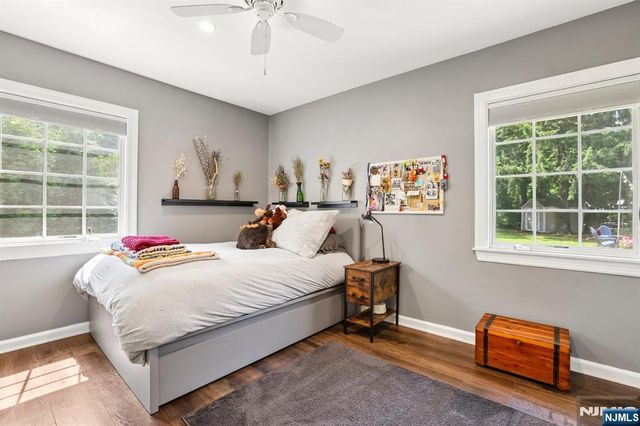 6 Garden Court, Ho-ho-kus, NJ 07423